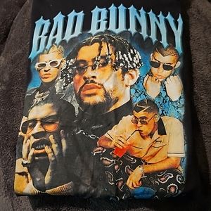 Bad Bunny T-shirt 🐰